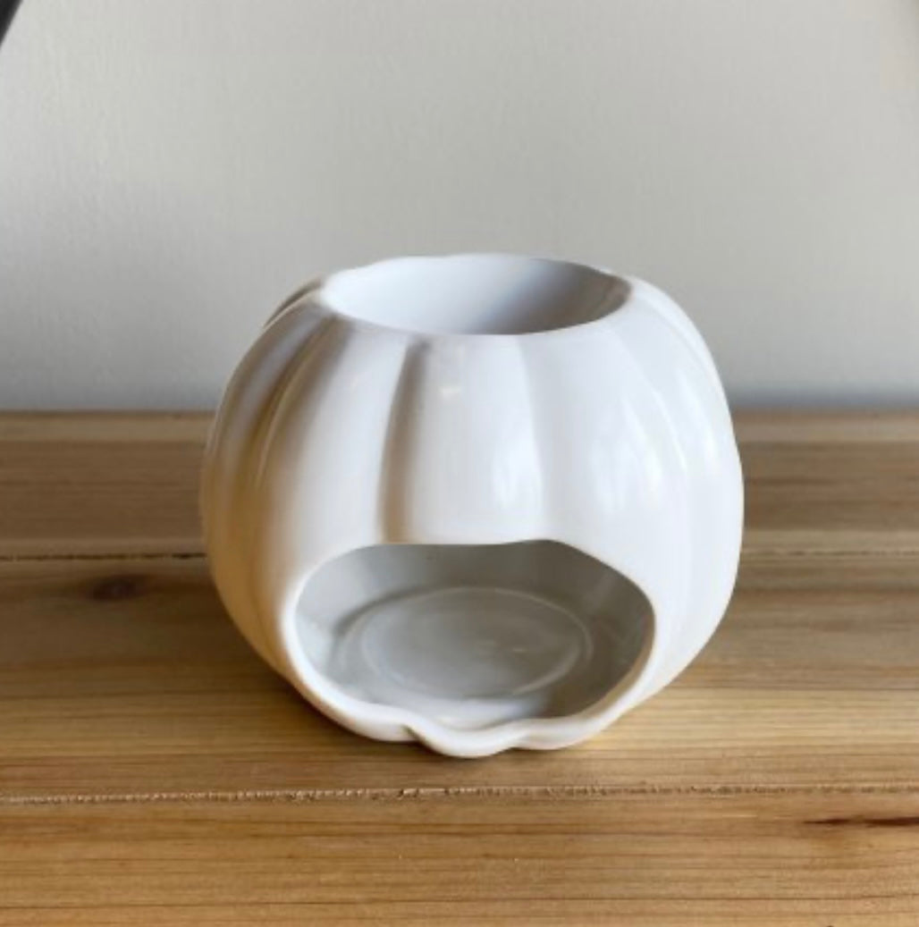 White pumpkin wax melter